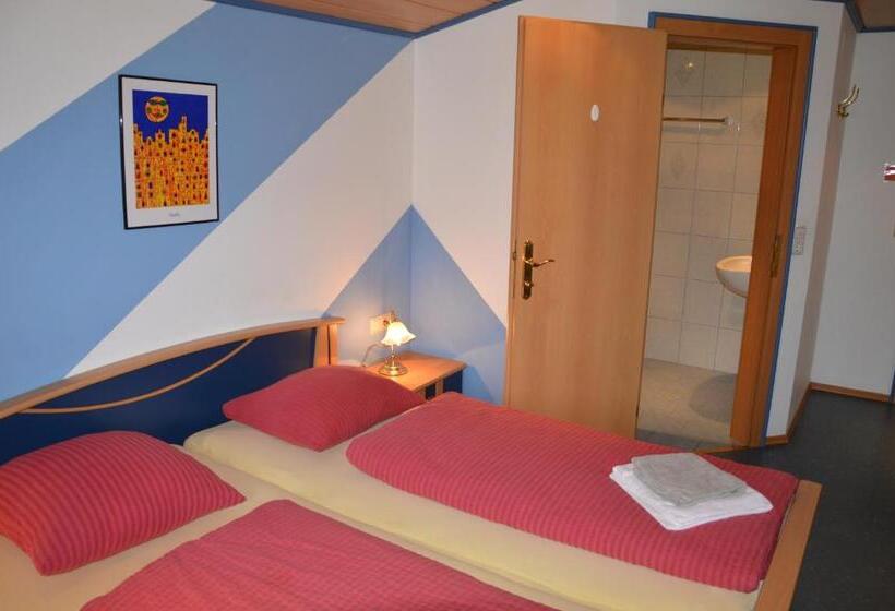 חדר סטנדרט עם מרפסת, Casa Montana