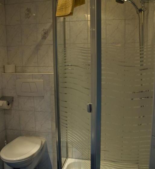 חדר סטנדרט לארבעה, Casa Montana