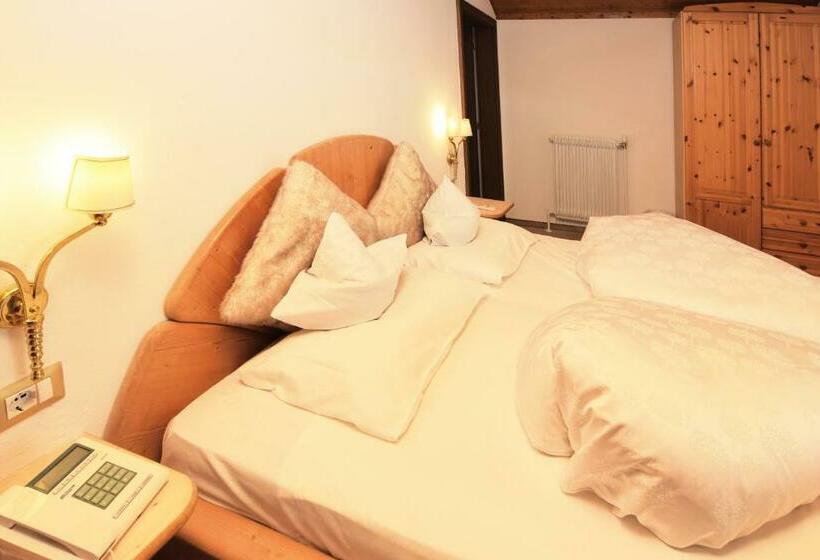 Семейный Номер, Chalet Olympia