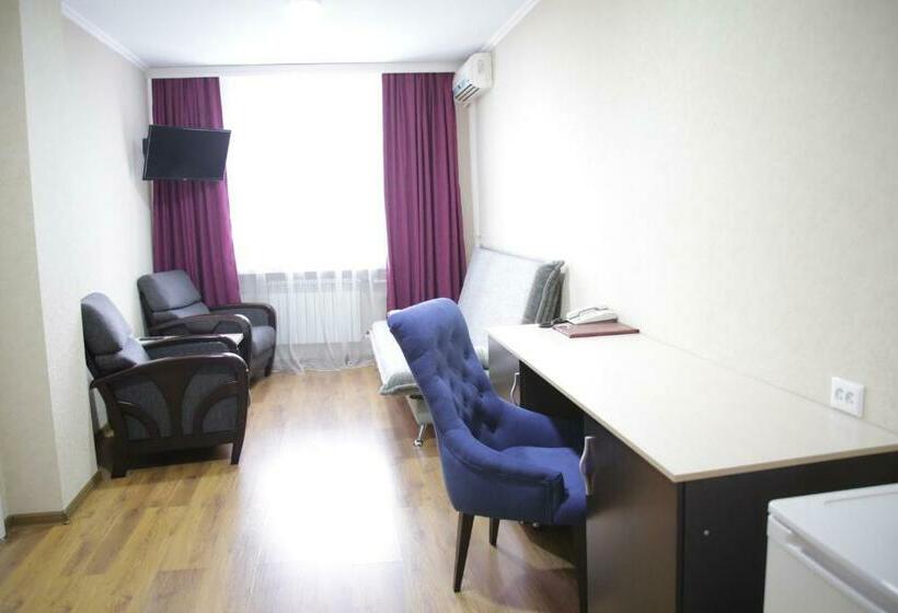 سوئیت با تخت بزرگ, City