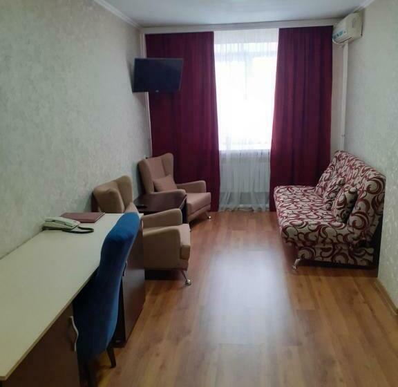 سوئیت با تخت بزرگ, City