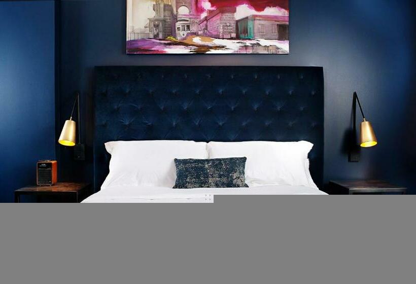 带大床的豪华间, Covington Cincinnati Riverfront