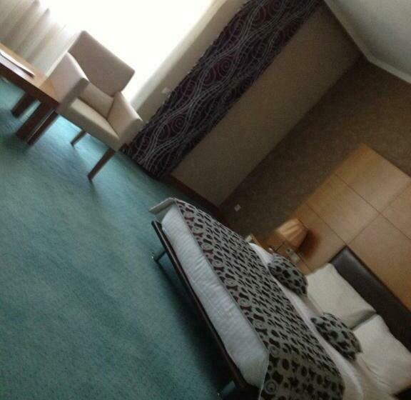 اتاق استاندارد, Grand Nur Plaza