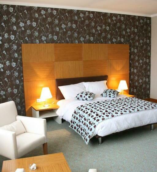 اتاق استاندارد, Grand Nur Plaza