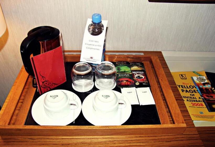 سوییت جونیور, Grand Nur Plaza