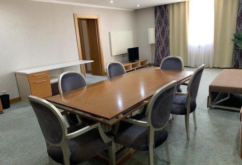 آپارتمان 1 خوابه, Grand Nur Plaza