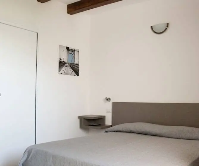 Basic-huone, Il Corso B&b Di Silvia
