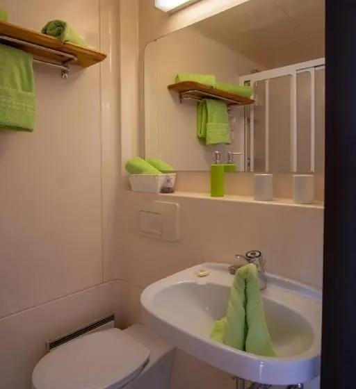 スタンダードスタジオ, Ranacherhof