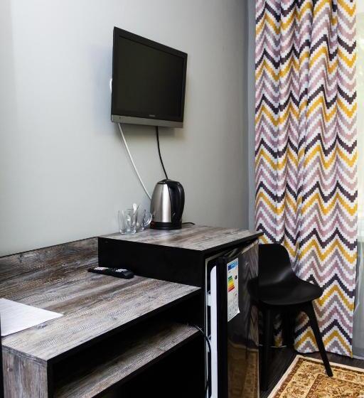 اتاق استاندارد, Tahar