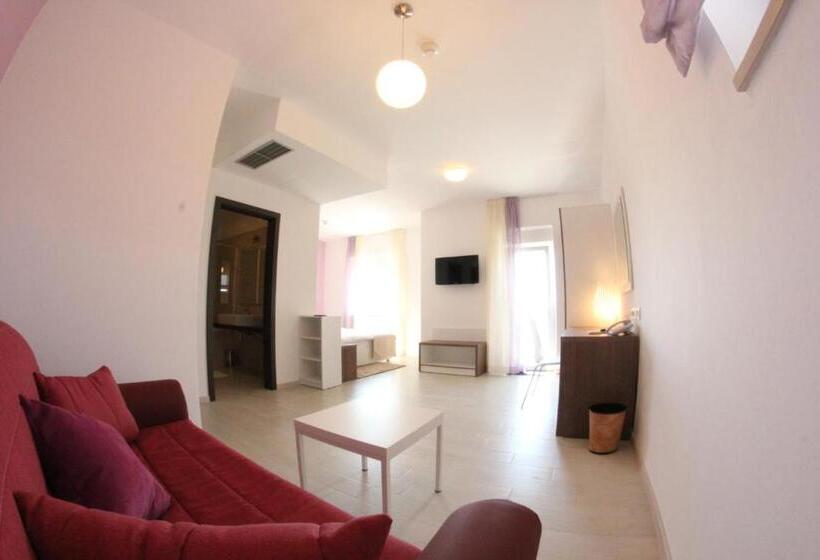 발코니 수피리어 룸, Villa Badi