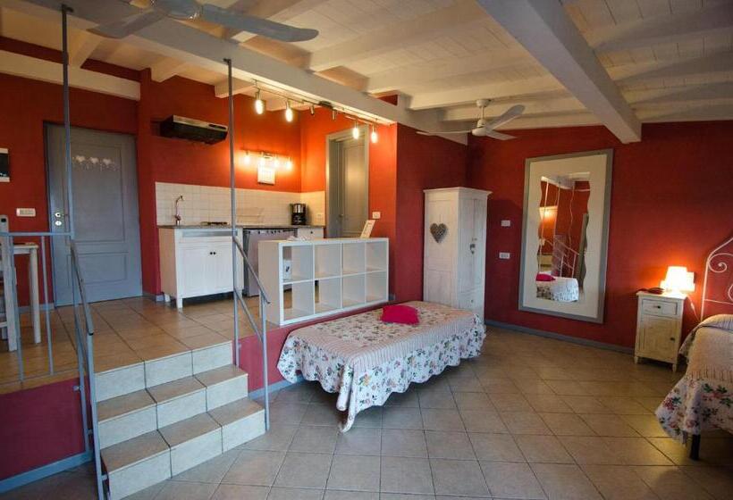 Standard studio with lake view, Villa Schindler