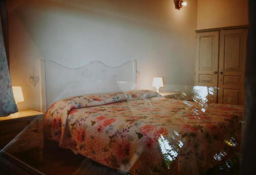 침실 1개 테라스 아파트, Villa Schindler