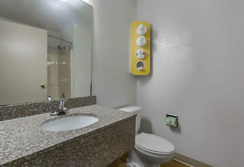 Deluxe-huone, Motel 6 Augusta, Ks