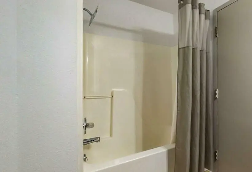 Deluxe-huone, Motel 6 Augusta, Ks