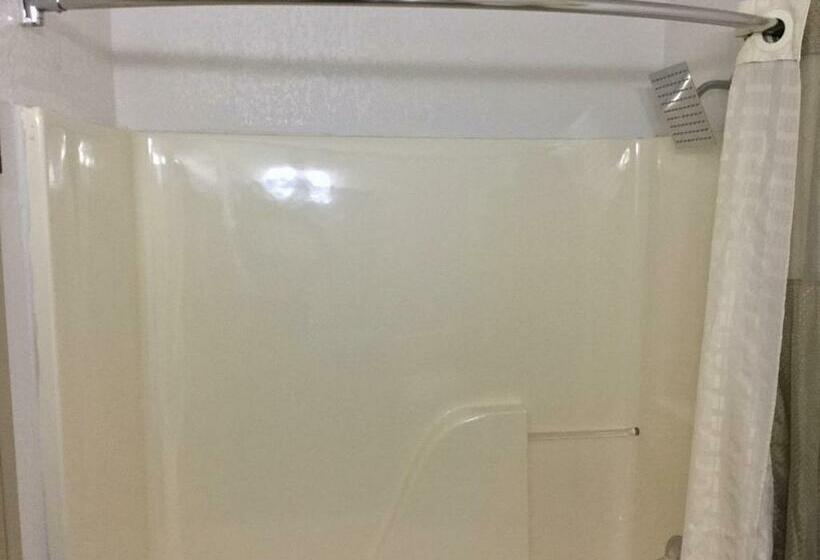 디럭스 룸, Motel 6 Augusta, Ks