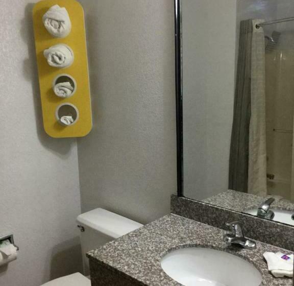 4인용 스탠다드 룸, Motel 6 Augusta, Ks