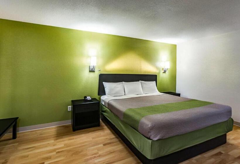 스탠다드 룸 킹사이즈 침대, Motel 6 Augusta, Ks