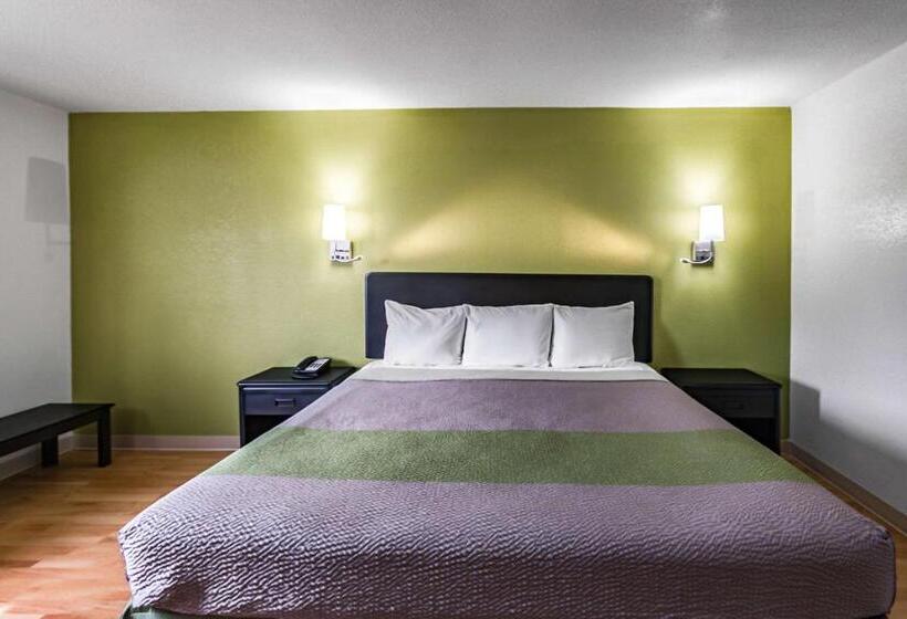 Номер Deluxe Кровать Кинг, Motel 6 Augusta, Ks