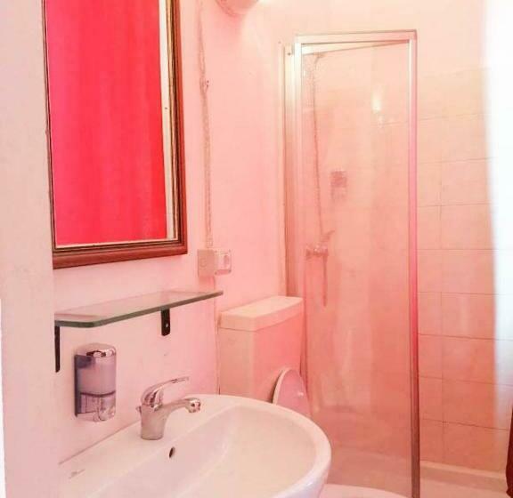 غرفة قياسية, Casale Valentini