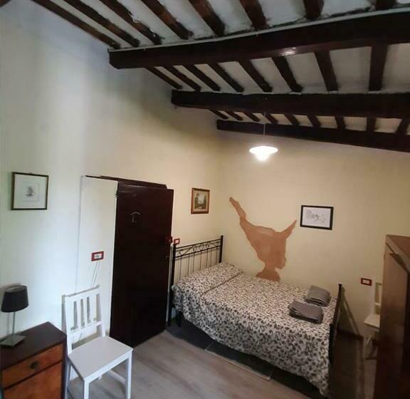 غرفة قياسية رباعية, Casale Valentini