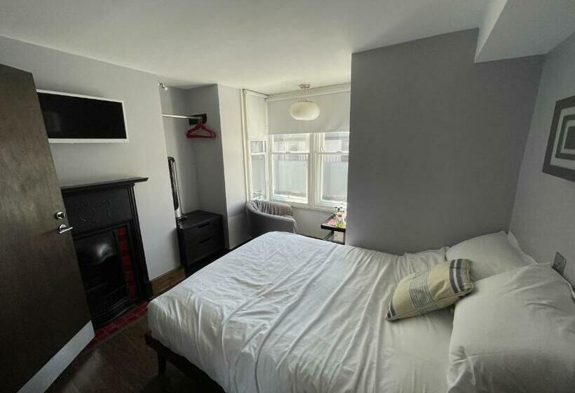 スタンダードルーム, Guest And The City