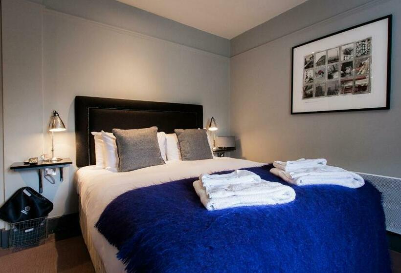 豪华房间, Hand & Flower