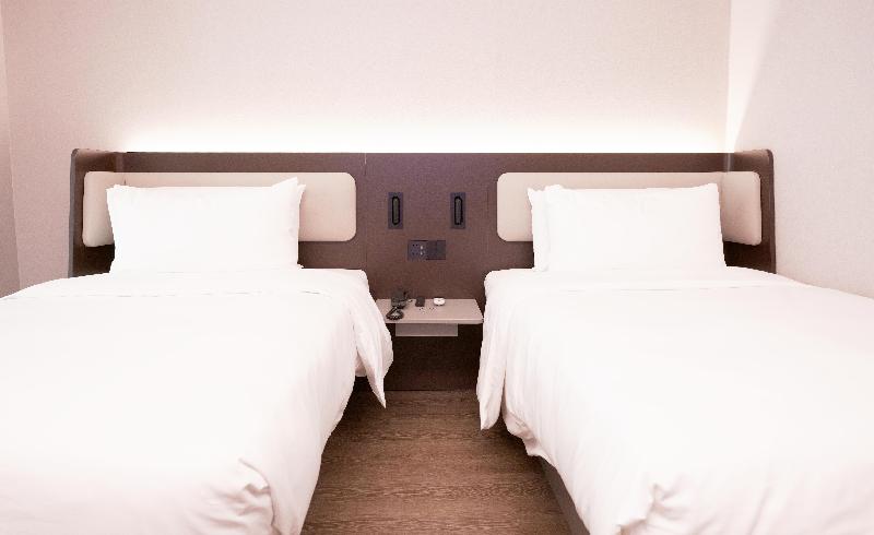 Camera Standard, Hanting Beijing Wangfujing