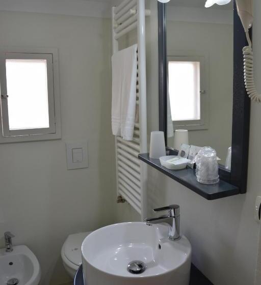 חדר סטנדרט, Le Stanze Del Console