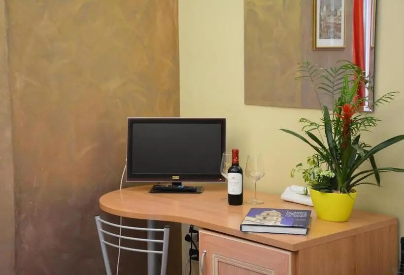 Standard-huone, Le Stanze Del Console
