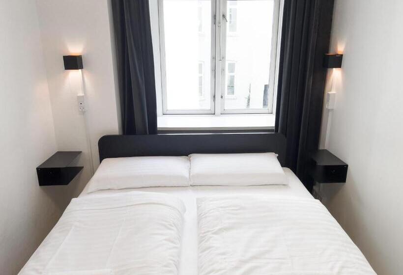 Номер Стандарт Совместная Ванная, Where To Sleep