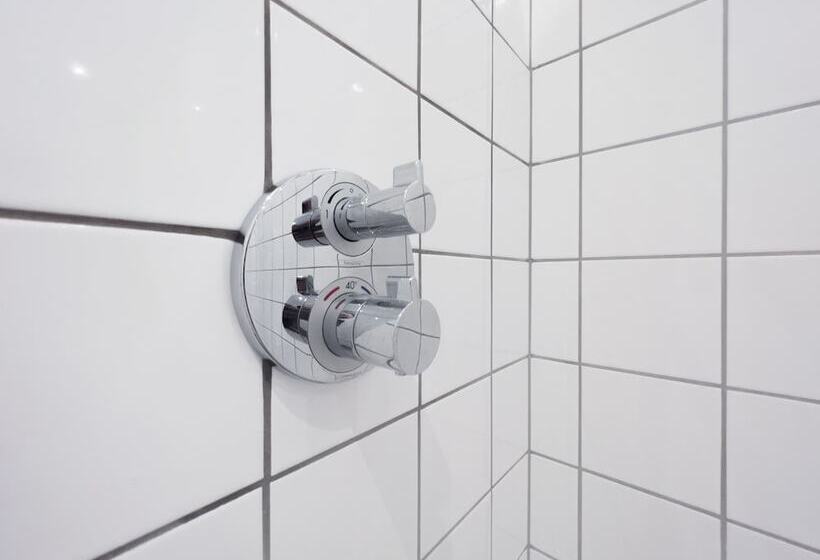 Capsule, Where To Sleep