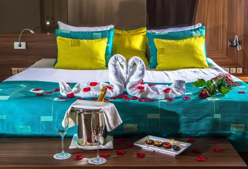スーペリアールーム, Castellum Hotel Hollókő