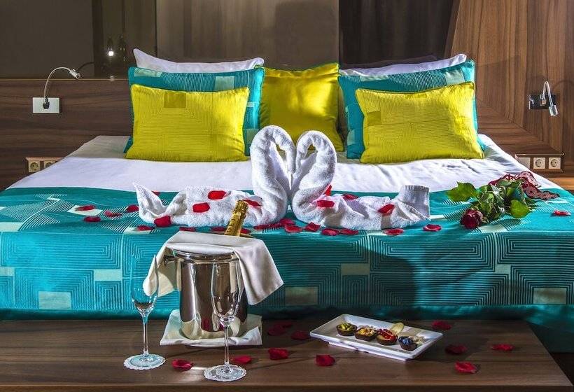 Номер Superior, Castellum Hotel Hollókő