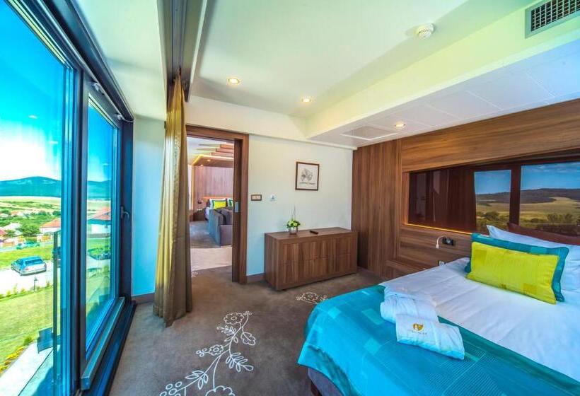 Family Suite, Castellum Hotel Hollókő