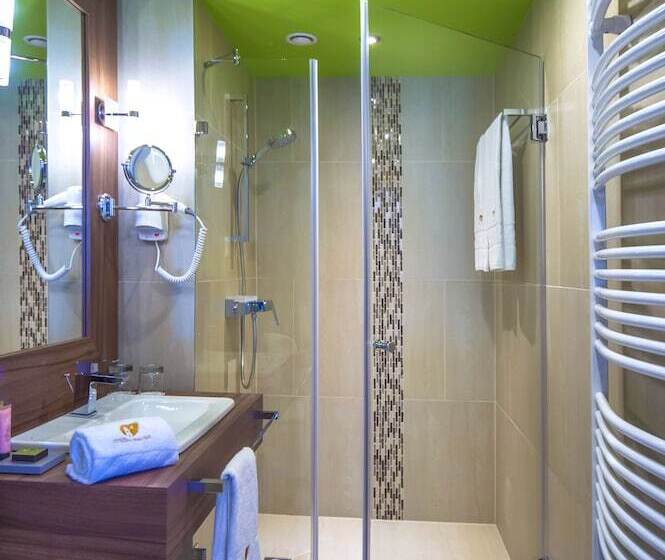 Номер Стандарт, Castellum Hotel Hollókő