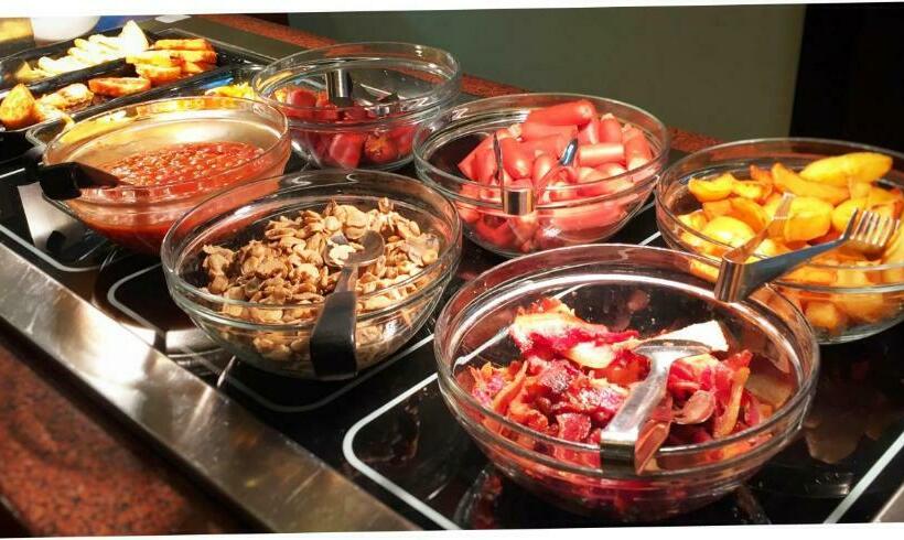 آپارتمان لوکس 1 خوابه, Chagala Residence Atyrau