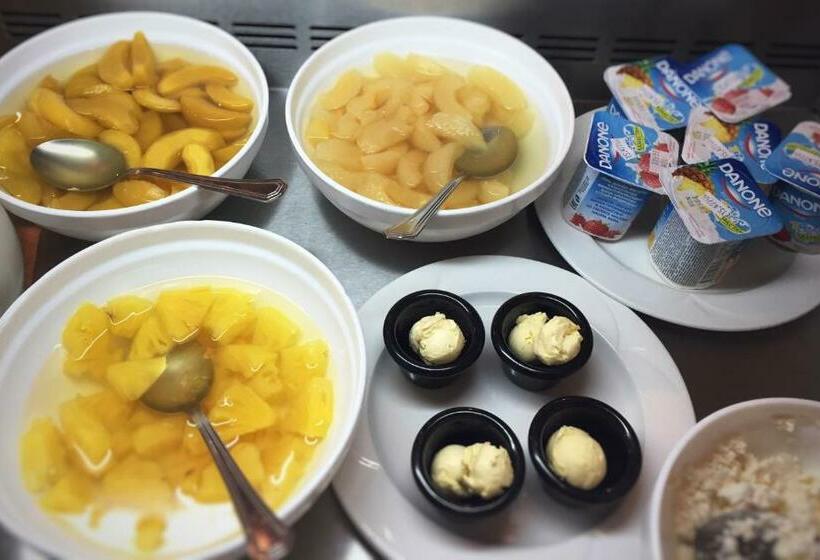 آپارتمان لوکس 1 خوابه, Chagala Residence Atyrau