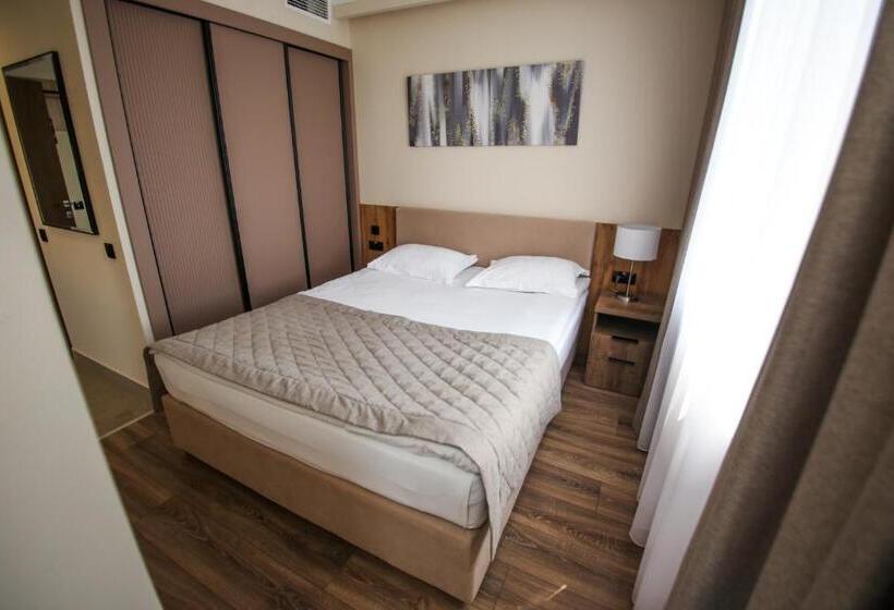آپارتمان لوکس 1 خوابه, Chagala Residence Atyrau