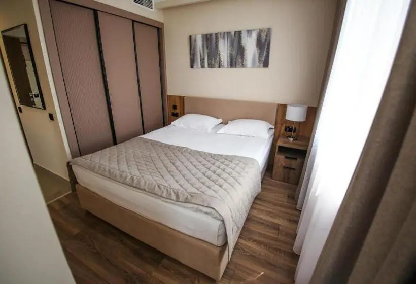آپارتمان لوکس 1 خوابه, Chagala Residence Atyrau