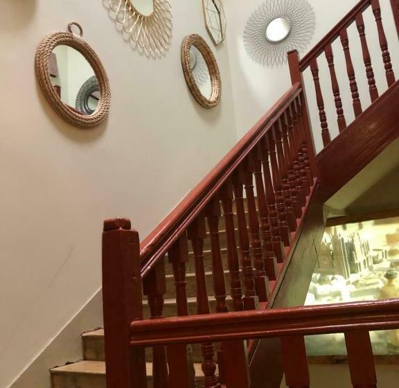 اتاق سوپریور, Hostal Albany Ancha