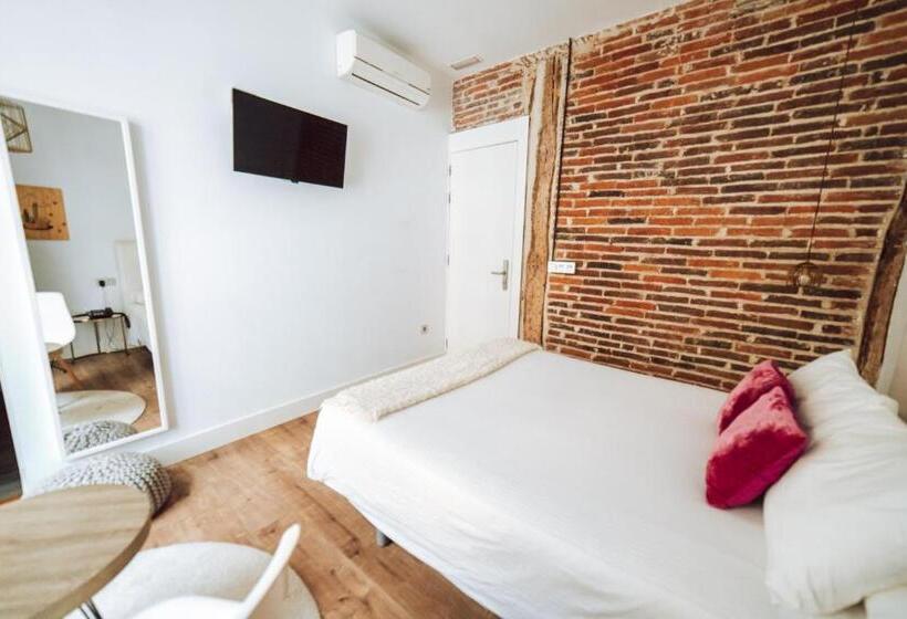 اتاق سوپریور, Hostal Albany Ancha