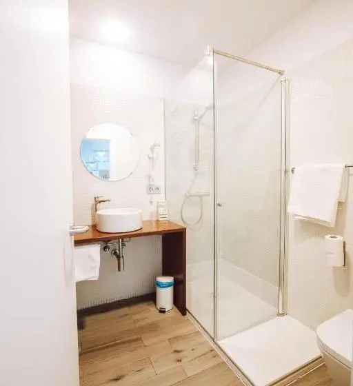 اتاق سوپریور, Hostal Albany Ancha