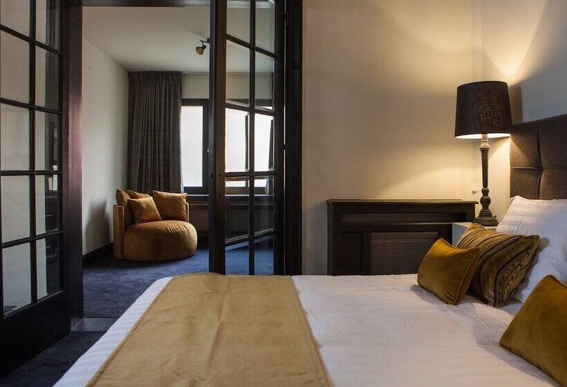 اتاق لوکس, B In Antwerp