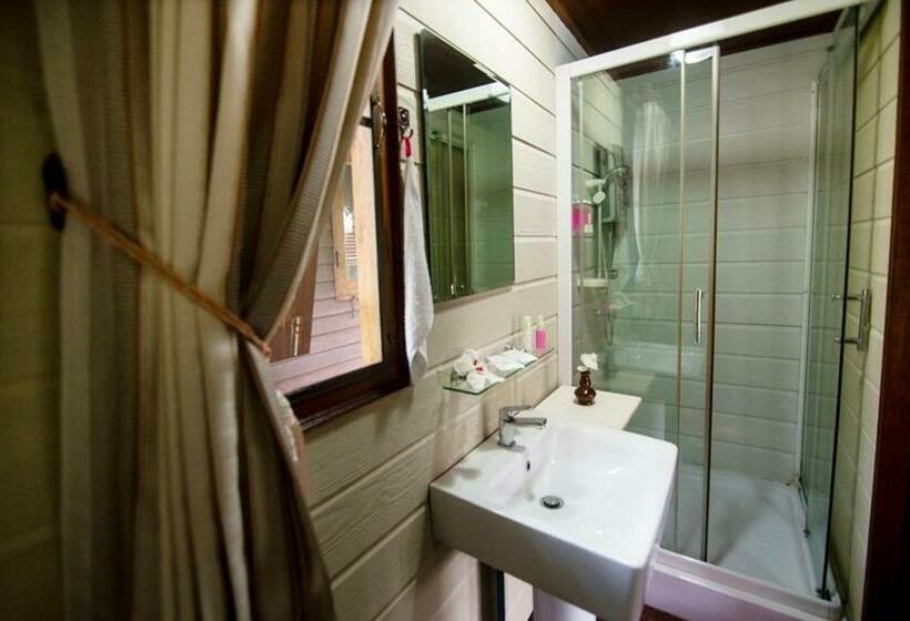 スーペリアールーム, Banviewnam Camping & Resort