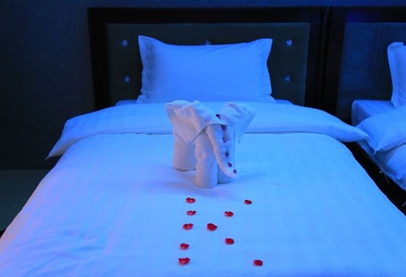 اتاق سوپریور, King & Queen