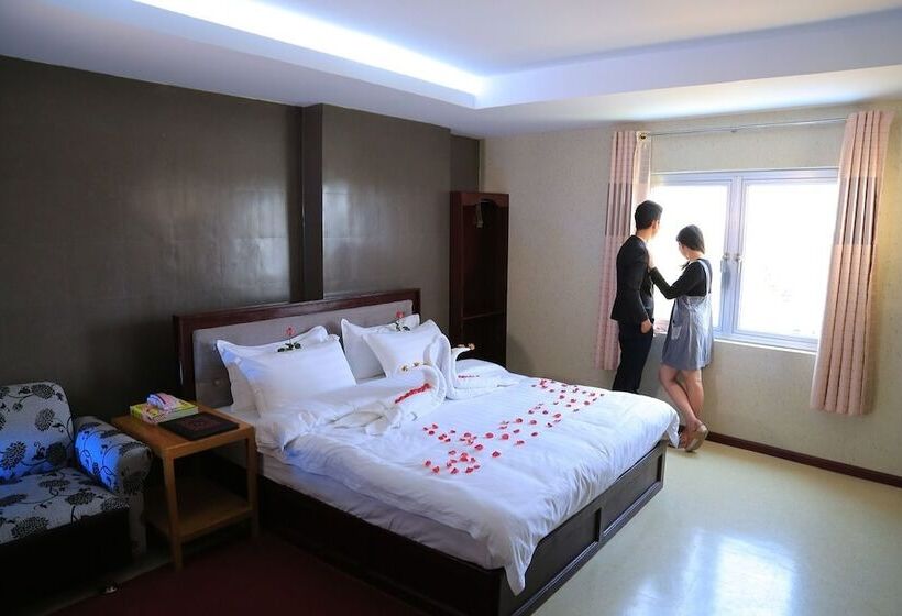 اتاق لوکس, King & Queen