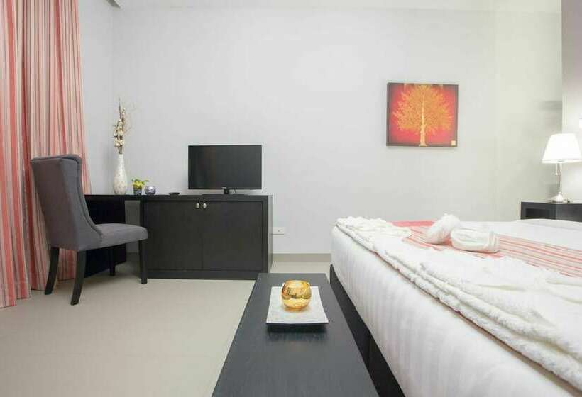 优质平房, Mango Beach Resort