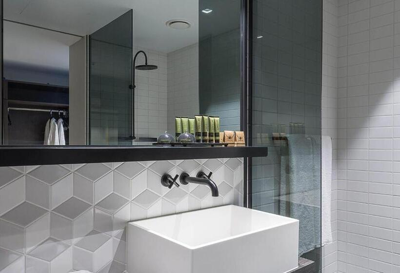 Номер Стандарт, Peppers Docklands