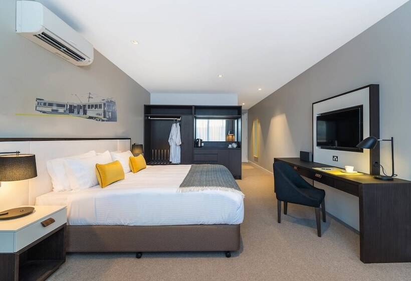 스탠다드 룸 킹사이즈 침대, Peppers Docklands