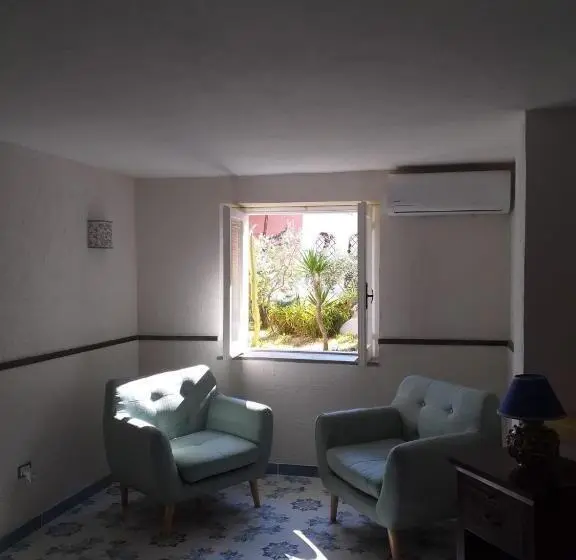 Perhehuone, Residenza Villa Spagnola